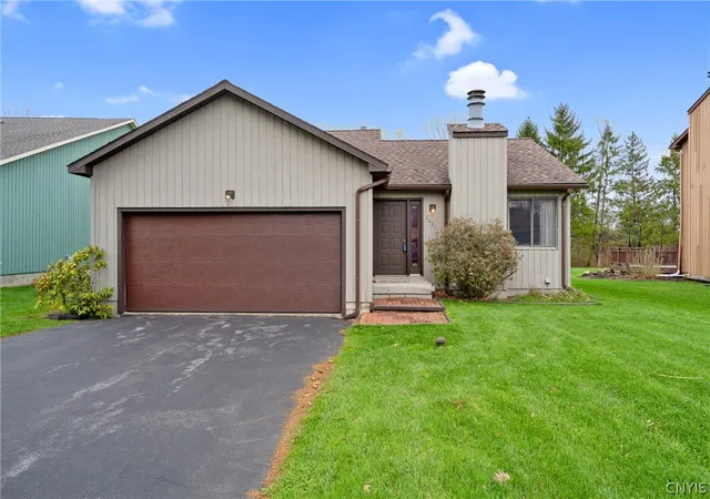 Homes for sale in Lysander, NY | 3224 Holly Ridge, Lysander, NY 13027 | MLS# S1674641