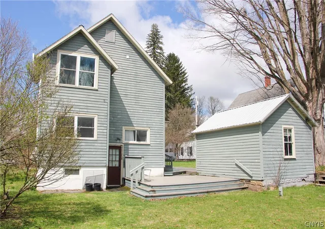 5th image of 8 John St, Hamilton, NY 13346 | MLS# S1674355