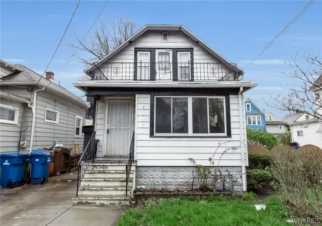 Homes for sale in Buffalo, NY | 279 Riverside Ave, Buffalo, NY 14207 | MLS# B1674667