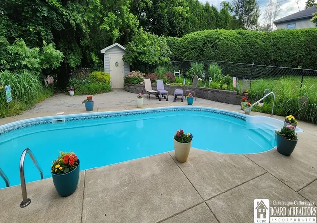 5th image of 11 Alfred St, Jamestown, NY 14701 | MLS# R1673937
