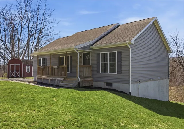 Homes for sale in Jerusalem, NY | 2960 E Valley Rd, Jerusalem, NY 14418 | MLS# R1671357