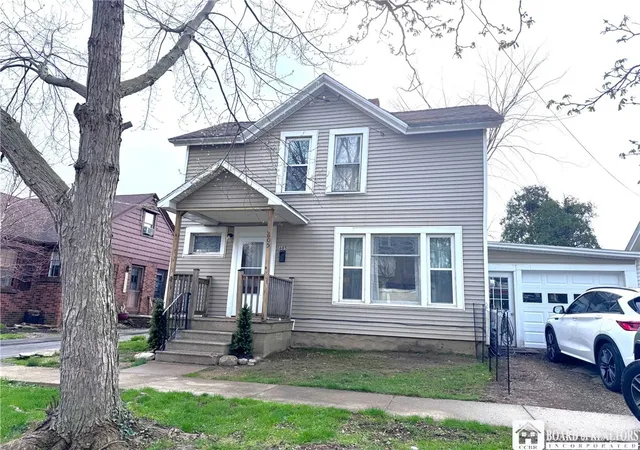 Homes for sale in Dunkirk, NY | 605 Swan St, Dunkirk, NY 14048 | MLS# R1674214