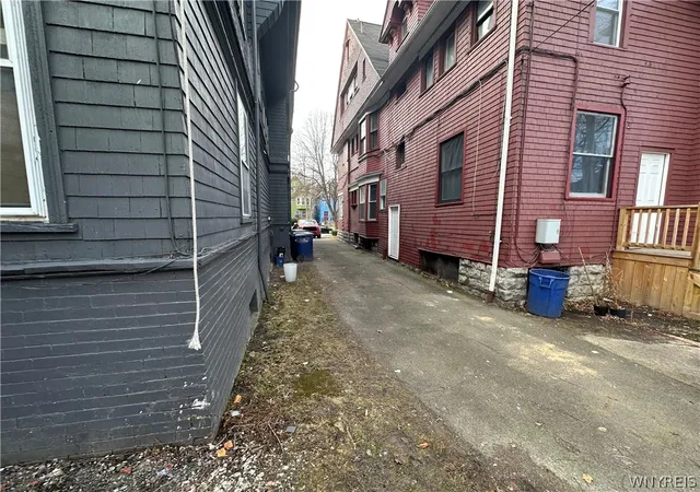 Homes for sale in Buffalo, NY | 65-69 Ashland Ave, Buffalo, NY 14222 | MLS# B1672587