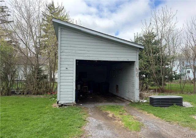 Listing Photo 2 - Condo for sale in building located at 108 Lewis St, Canastota, NY 13032 - Unit #