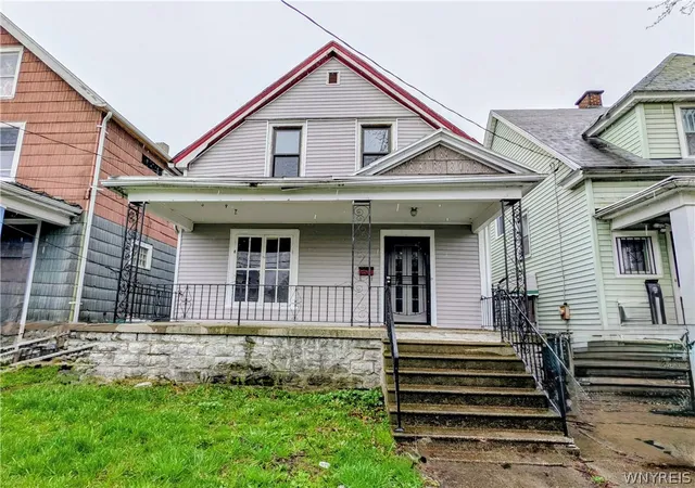 19th image of 249 Dewey Ave S, Buffalo, NY 14214 | MLS# B1674542