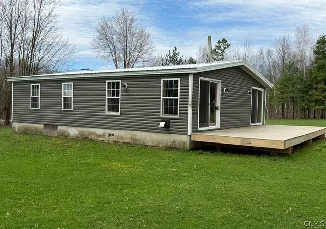 Homes for sale in Amboy, NY | 206 10 County Route 17a, Amboy, NY 13493 | MLS# S1674933