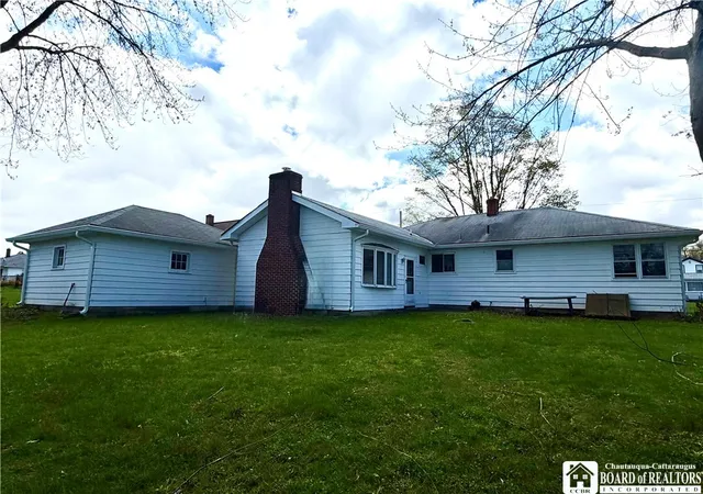 5th image of 4 Leon Pl, Pomfret, NY 14063 | MLS# R1674424