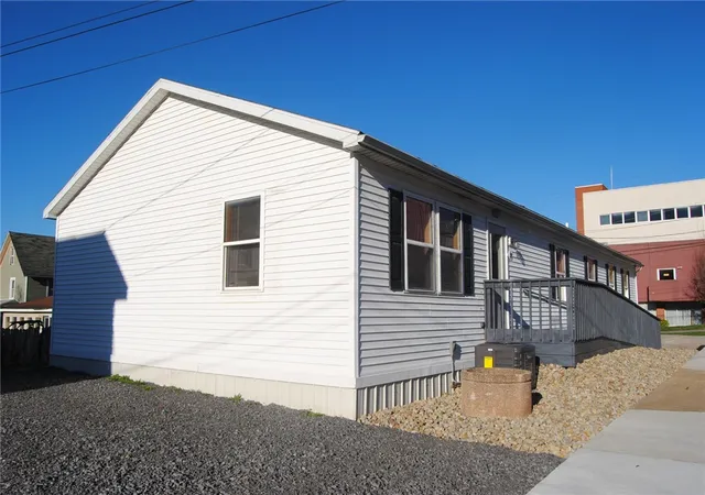 3rd image of 99 Hospital St, Ridgway, PA 15853 | MLS# R1675005