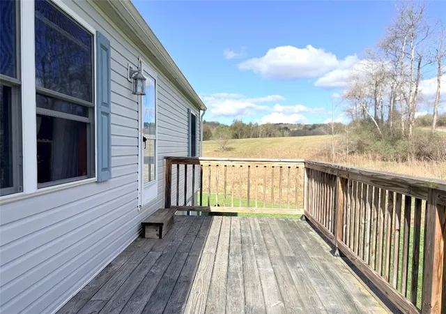 4th image of 10307 Tannery Creek Rd, Corning, NY 14830 | MLS# R1675017