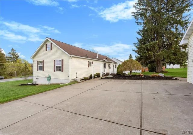 Homes for sale in Fleming, NY | 5949 S Street Rd, Fleming, NY 13021 | MLS# S1674961