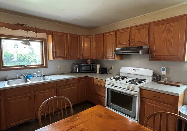 4th image of 129 Main Street, Schenevus, NY 12155 | MLS# R1675021