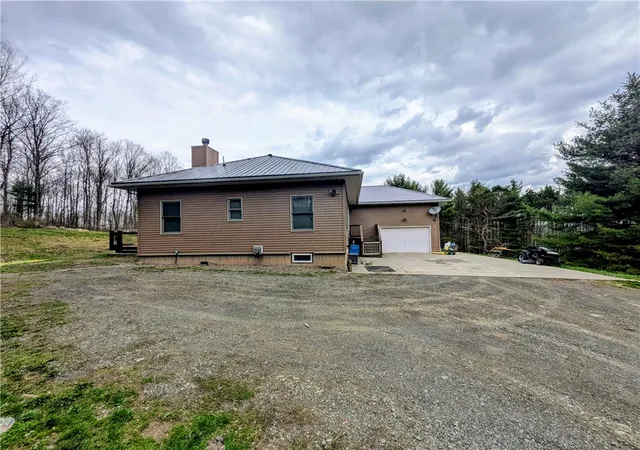 Homes for sale in Van Etten, NY | 172 Albee Hill Rd, Van Etten, NY 14889 | MLS# R1675185
