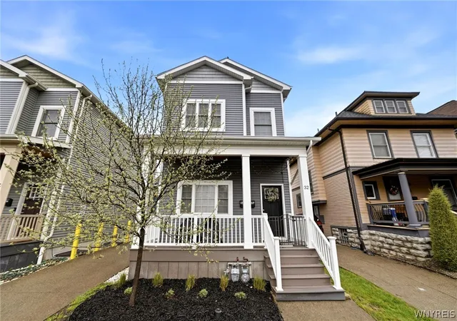 2nd image of 32 Horton Pl, Buffalo, NY 14209 | MLS# B1673864