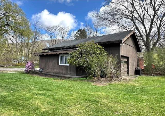 Homes for sale in Naples, NY | 8 Cohocton St, Naples, NY 14512 | MLS# R1675061