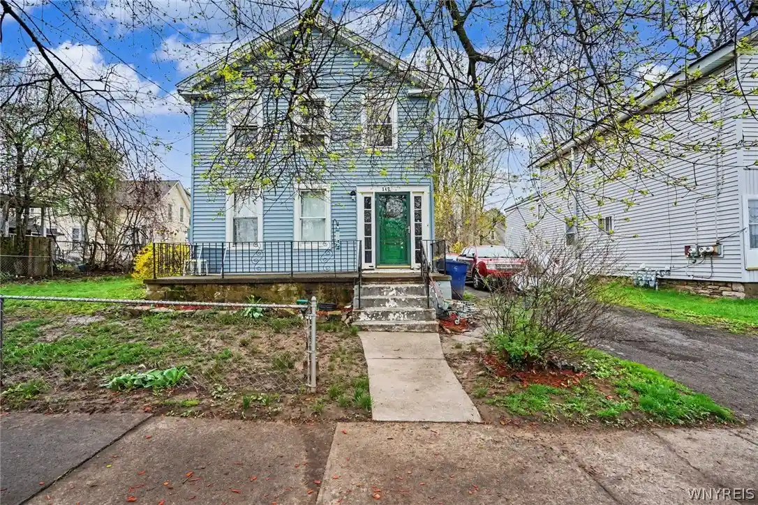 Photo 1 of Sale Pending at 149 Green St, Lockport City, NY 14094 | MLS# B1674133 | Listing updated on 2026-08-01