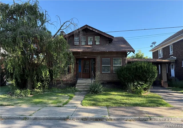 1st image of 368 Spruce Ave, Niagara Falls, NY 14301 | MLS# B1675266