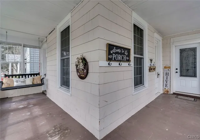 Photo 3 of Single family home for sale at 538 Adelaide St, Carthage, NY 13619 | MLS# S1674080 | Listing updated on 2026-07-30