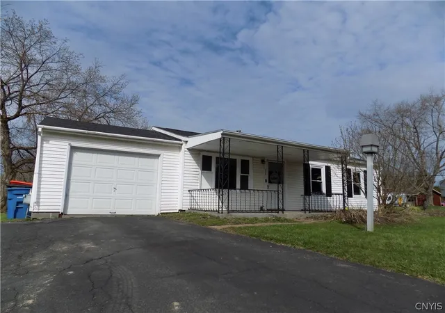 1st image of 235 Blanchard Blvd, Syracuse, NY 13209 | MLS# S1675191