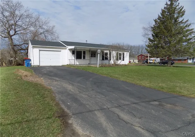 2nd image of 235 Blanchard Blvd, Syracuse, NY 13209 | MLS# S1675191