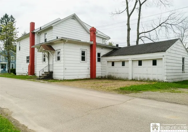 Photo 4 of Sale Pending at 3 Stone St, Cuba, NY 14727 | MLS# R1674784 | Listing updated on 2026-07-25