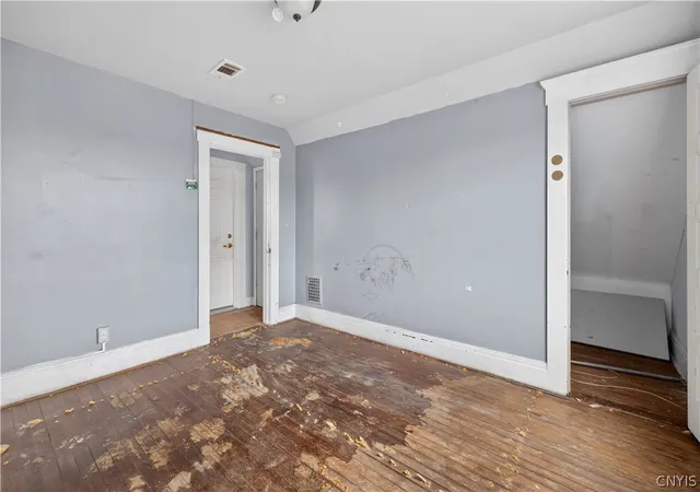 Homes for sale in Syracuse, NY | 1205 S Geddes St, Syracuse, NY 13204 | MLS# S1675330