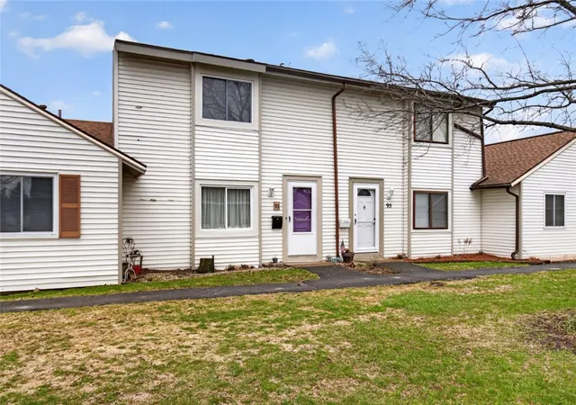 Homes for sale in Ogden, NY | 93 Windsorshire Dr, Ogden, NY 14624 | MLS# R1675553