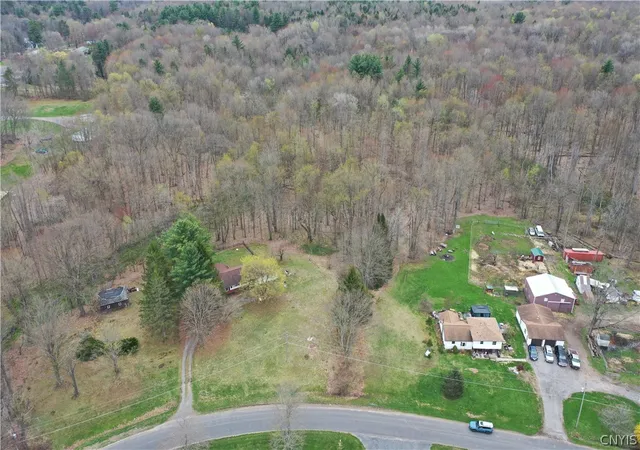 Homes for sale in Granby, NY | 21 Wybron Rd, Granby, NY 13069 | MLS# S1675479