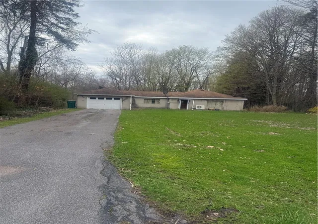 Homes for sale in Sodus, NY | 6727 State Route 14, Sodus, NY 14555 | MLS# R1675564