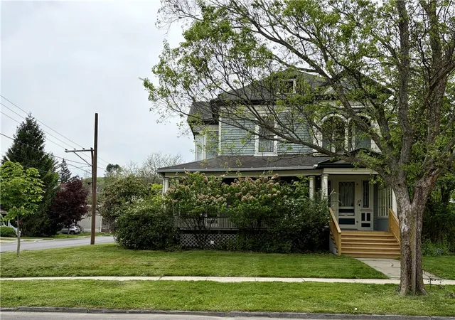 4th image of 69 Elm St, Oneonta, NY 13820 | MLS# R1672599