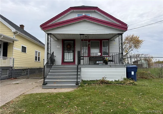 1st image of 146 Evelyn St, Buffalo, NY 14207 | MLS# B1652837
