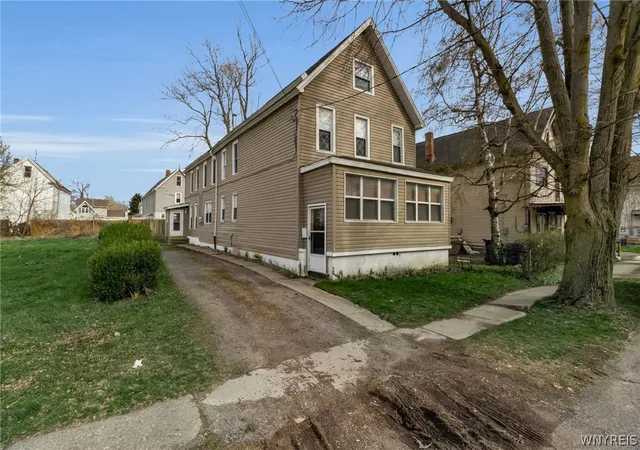 Homes for sale in Buffalo, NY | 85 Hamburg St, Buffalo, NY 14204 | MLS# B1675751