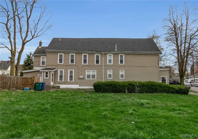 Homes for sale in Buffalo, NY | 85 Hamburg St, Buffalo, NY 14204 | MLS# B1675751