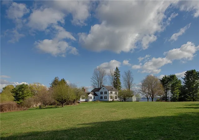 5th image of 217 Walters Wy, Richfield Springs, NY 13439 | MLS# R1673065