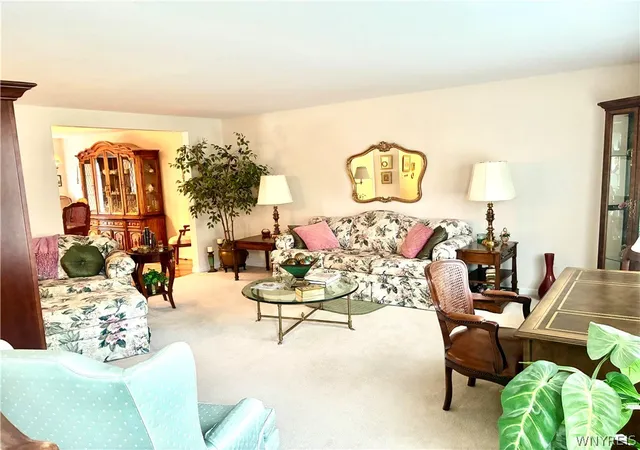 5th image of 40 Hamlin Sq, Buffalo, NY 14221