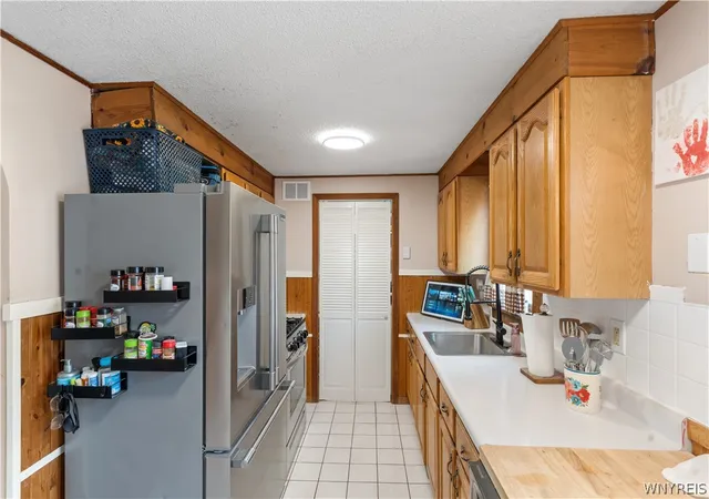 Homes for sale in Amherst, NY | 17 Violet Ave, Amherst, NY 14226 | MLS# B1675432