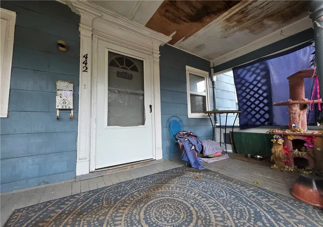 Photo 3 of Single family home for sale at 442 W 5th Street, Elmira, NY 14901 | MLS# R1674649 | Listing updated on 2026-08-03