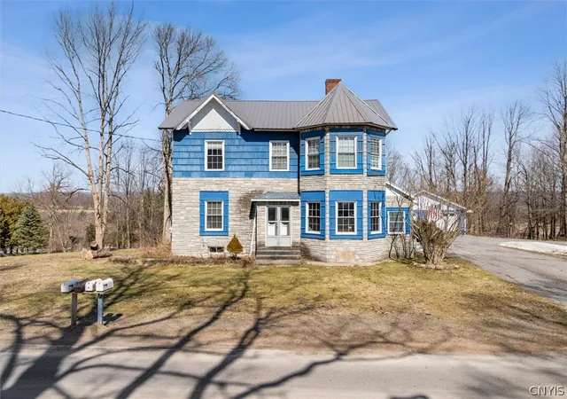 Homes for sale in Deerfield, NY | 11607 N Gage Rd, Deerfield, NY 13502 | MLS# S1672096