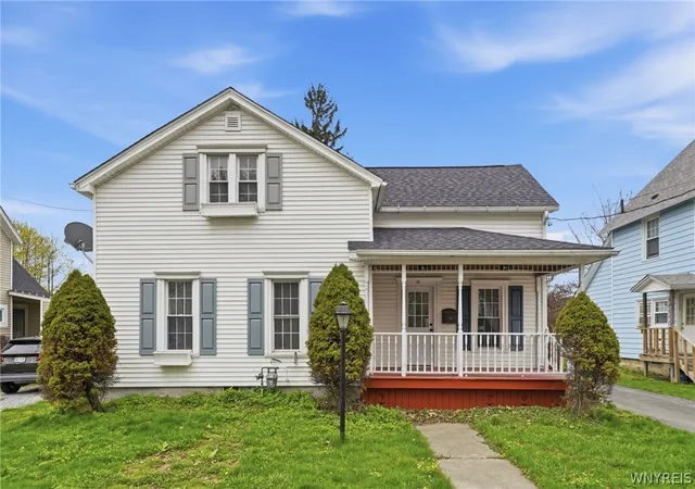 Homes for sale in Lancaster, NY | 23 Lombardy St, Lancaster, NY 14086 | MLS# B1674163