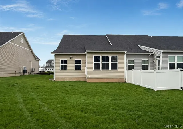 Homes for sale in Grand Island, NY | 191 Stonebridge Rd, Grand Island, NY 14072 | MLS# B1675921