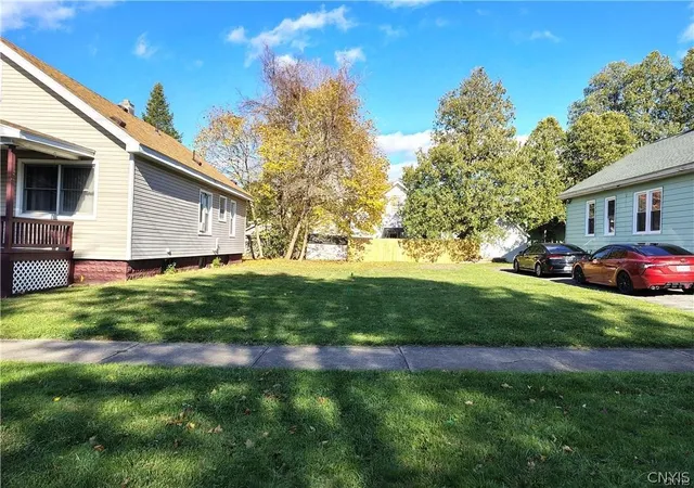 1st image of 0 Arnold Ave, Utica, NY 13502 | MLS# S1675590