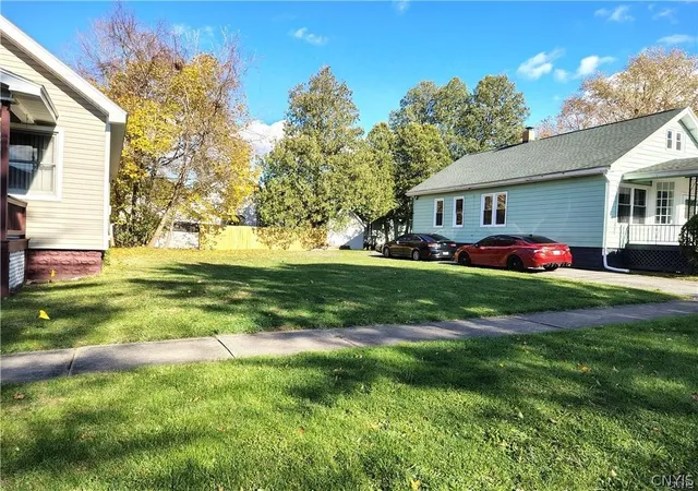 2nd image of 0 Arnold Ave, Utica, NY 13502 | MLS# S1675590