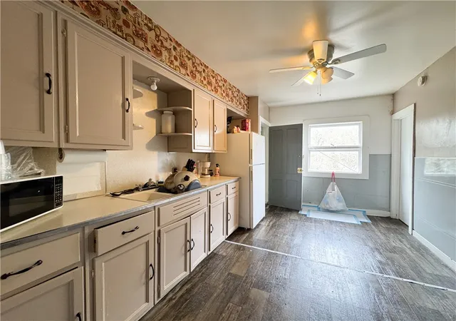 Homes for sale in Rochester, NY | 1009 North St, Rochester, NY 14621 | MLS# R1675255