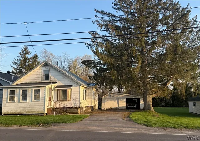 Homes for sale in Richland, NY | 3341 Maple Ave, Richland, NY 13142 | MLS# S1675920