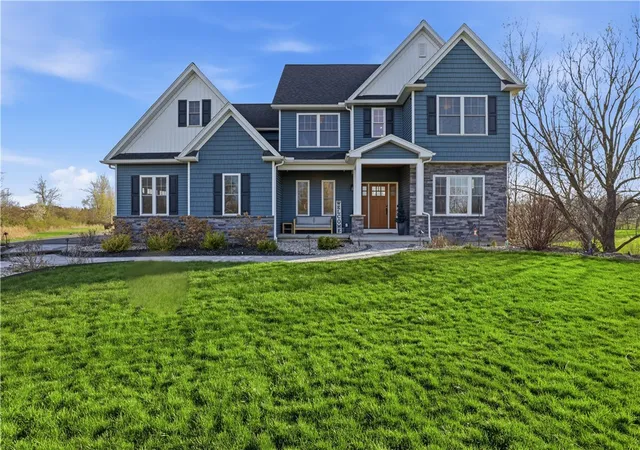3rd image of 1585 Davis Rd, Chili, NY 14428 | MLS# R1675833