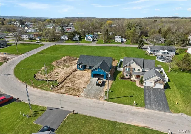 2nd image of 109 Brantford, Syracuse, NY 13209 | MLS# S1675961