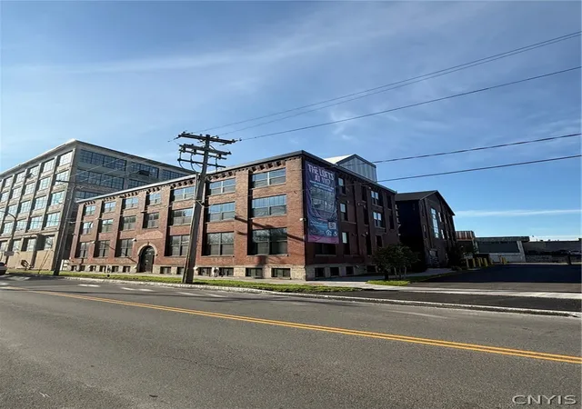 2nd image of 1117 W Fayette St #313, Syracuse, NY 13204 | MLS# S1676088