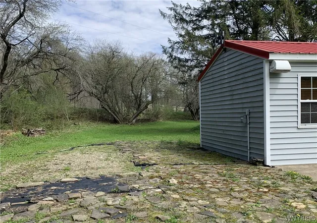 Homes for sale in Arcade, NY | 2574 Clark Rd, Arcade, NY 14009 | MLS# B1676083