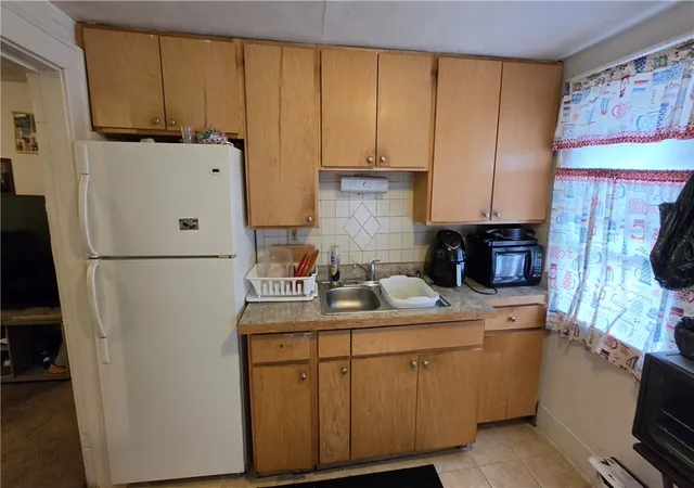 5th image of 547 Avis St, Rochester, NY 14615 | MLS# R1676080