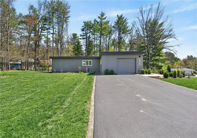 5th image of 2820 Pinewood Cir, Corning, NY 14830 | MLS# R1676141