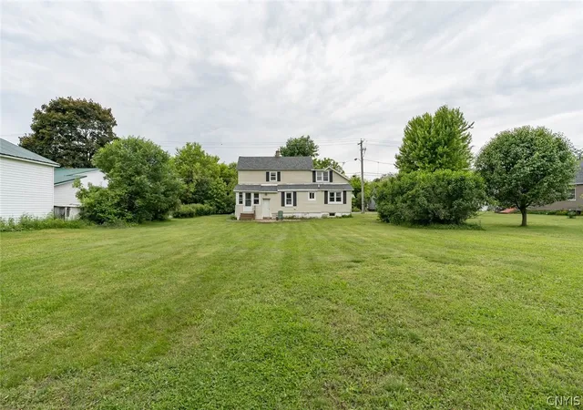Photo 3 of Single family home for sale at 157 Dorsey St, Watertown, NY 13601 | MLS# S1676186 | Listing updated on 2026-07-14